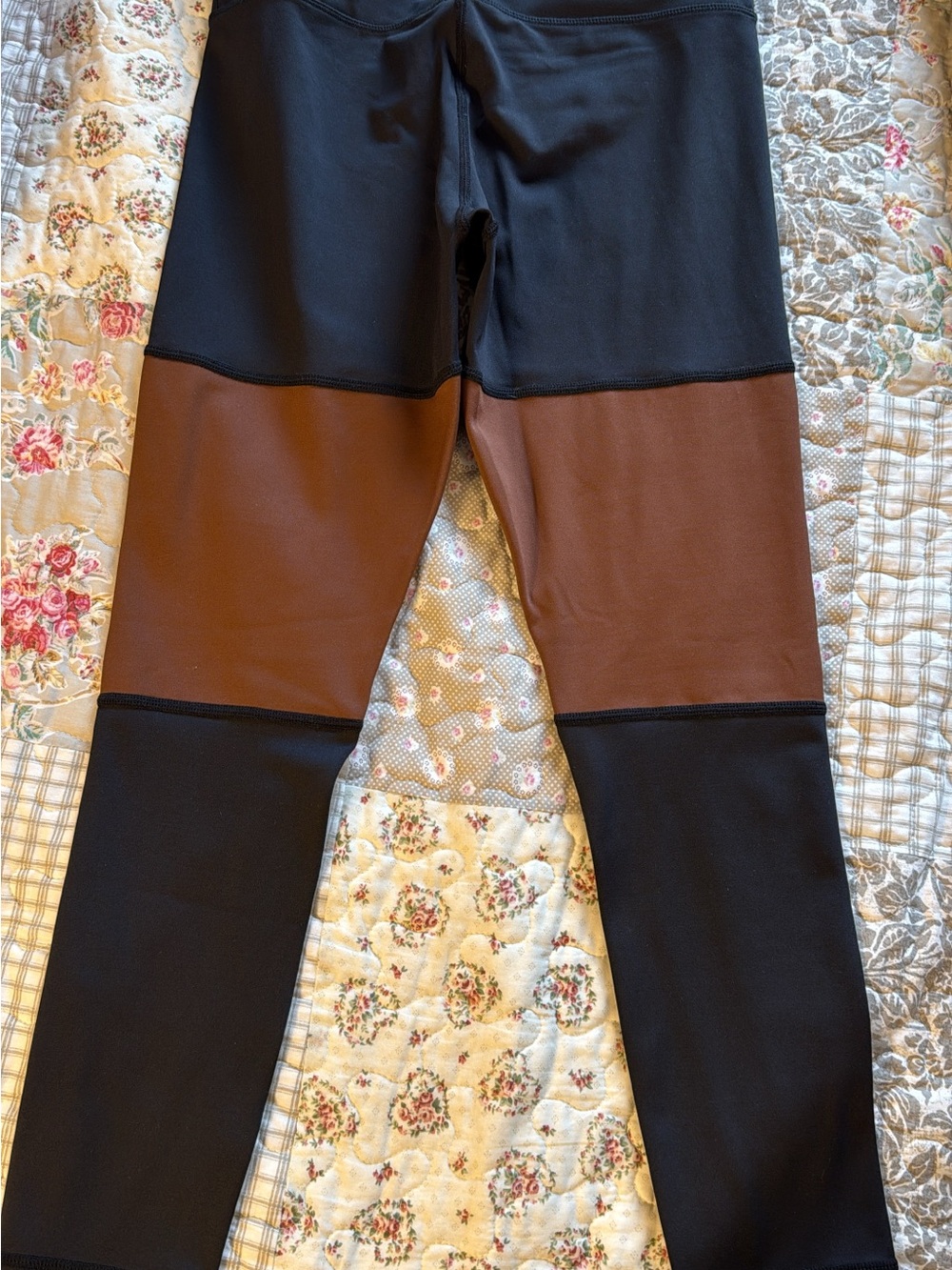 Zyia active black and brown color block LNT leggings
